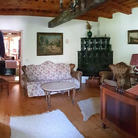 Casa de Férias Authentic Village House Balatonfüred